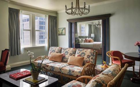 Pontchartrain St. Charles Avenue - 5