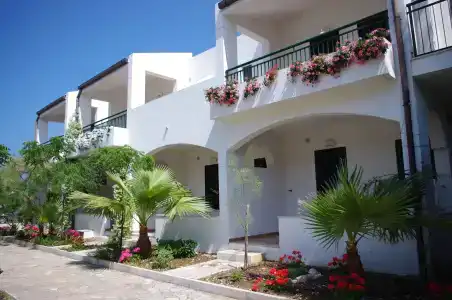 Baia Degli Aranci Camping Village - 10
