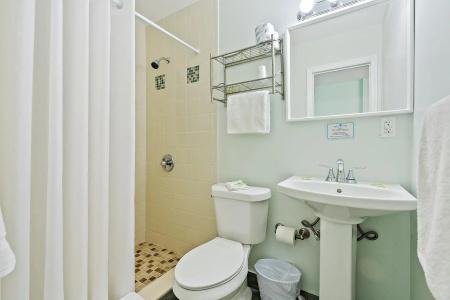 Hollywood Beachside Boutique Suite - 22