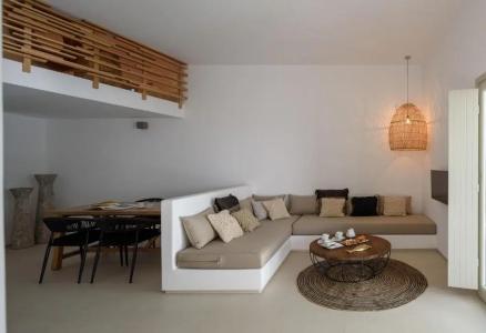 Este Luxury Suites - 77