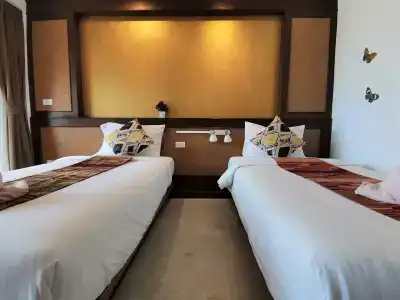 Lanta for Rest Boutique - 2