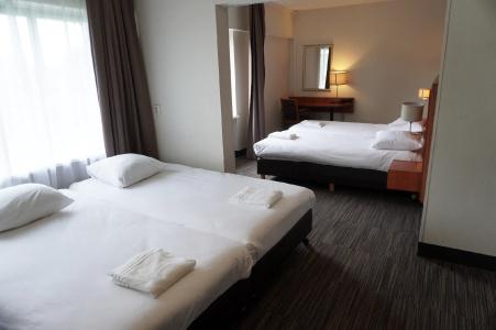 New West Inn Amsterdam - 42
