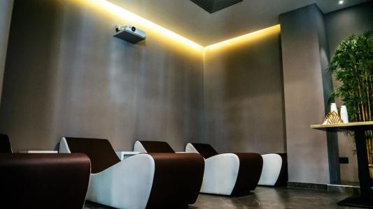 Up Wellness & Spa - 1