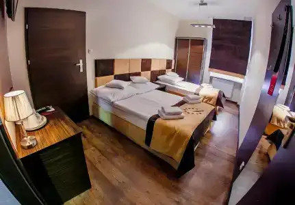 Boutique's Ii - 14