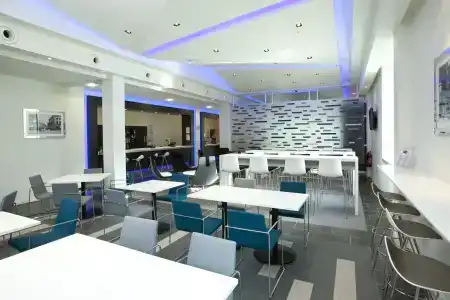 Holiday Inn Express Manchester City Centre Arena, An Ihg - 19