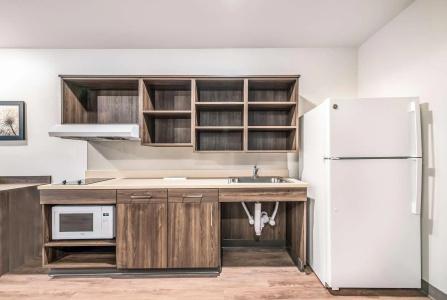 WoodSpring Suites Orlando Kissimmee Maingate - 32