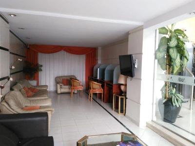 A&B Internacional - 8
