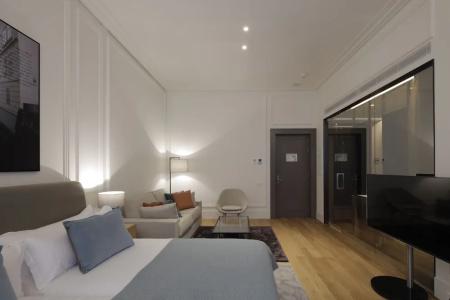 Boho Prague - Small Luxurys - 85