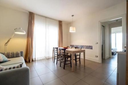 Le Rose Suite - 167