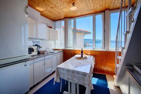 Mira Sea Front Guesthouse - 21