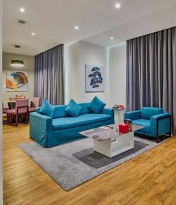 Ramada and Suites by Wyndham Dubai JBR - 75