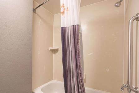 La Quinta by Wyndham University Area Chapel Hill - 9