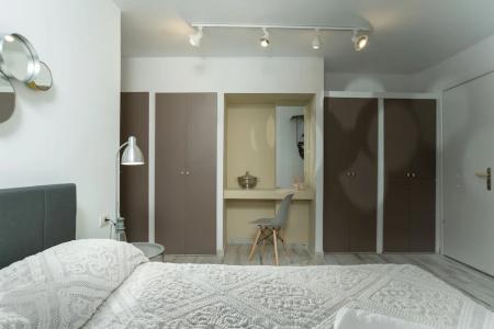 Lefka & - 102