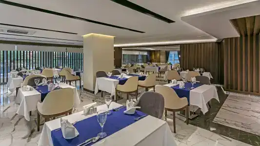 B Business & Spa - 32