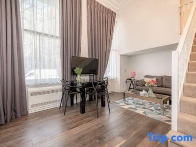 Queensgate Court - 308