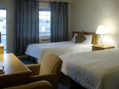 Rogue Valley Inn - 4