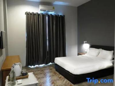 Nornlamphun Boutique - 23