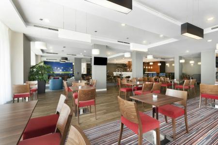 Hampton by Hilton Krakow - 26