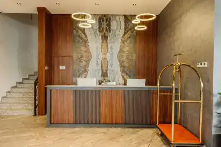Best Western Plus - 1