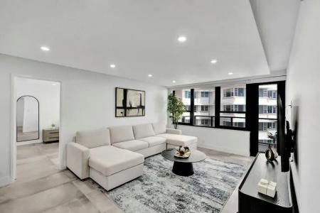 The Alexander All Suites - 339