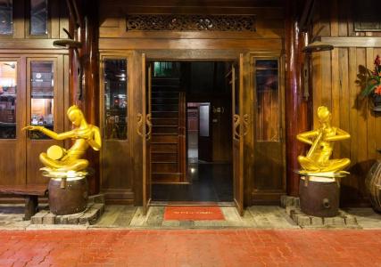 True Siam Phayathai - Sha Extra Plus Certified - 38