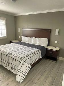 Cabana Inn & Suites - 40