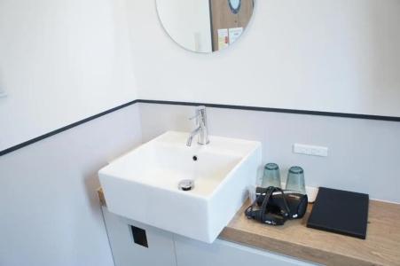 Webase Hakata Hostel - 99