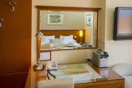 Royal Suites - 2