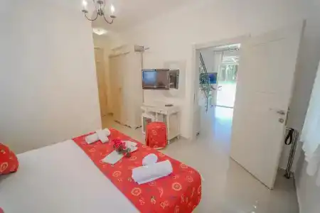 Alacati Marina Palace - 17