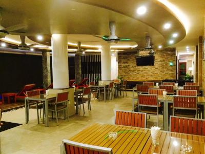 Triton Beach & Spa - 15
