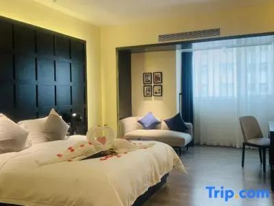 J-Hotel - 17