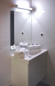 Ibis Budget Hyères - 9