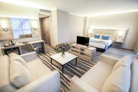 Excellence Inn - 4