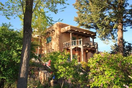 Inn of the Turquoise Bear - 56