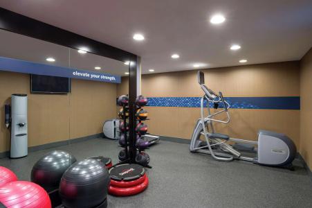 Hampton Inn Seaport Financial District - 18