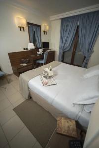 Suites & Residence - 37