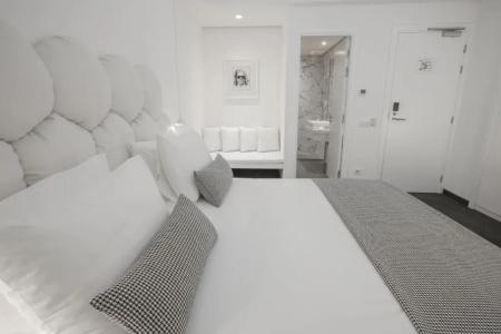 Boutique Gauthier - 39