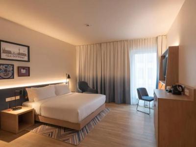 Hampton By Hilton Munich City North - 25