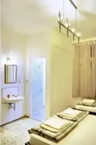 Hello Sofia Guesthouse - 2