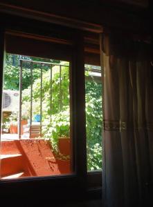 Rugantino Boutique - 13