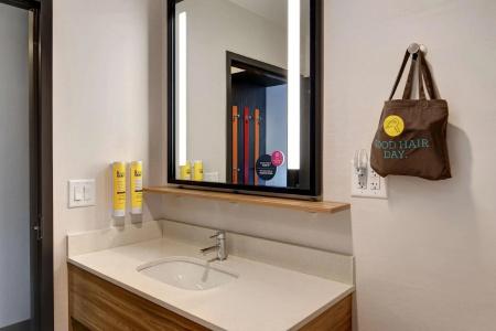 Homewood Suites by Hilton-North - 49