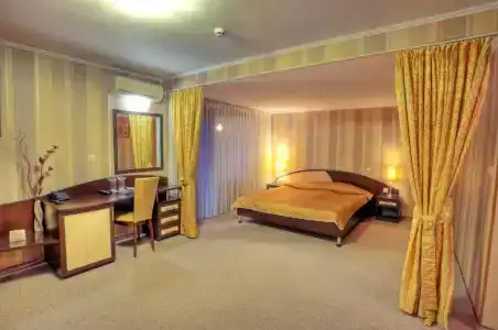Luxor - 42