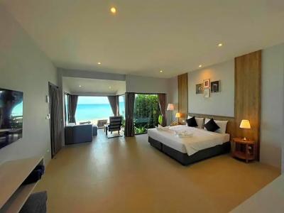 Evergreen Resort - 80