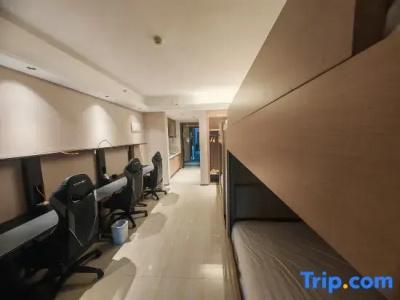 Xinyang City Celebrity - 24