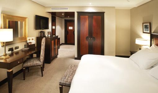 Hyatt Regency Hesperia - 4