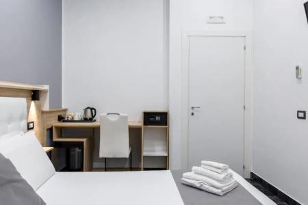 Bella Napoli Suites - 58