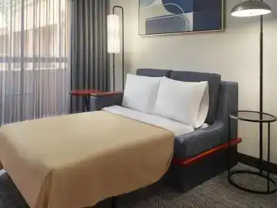 Courtyard by Marriott - 45