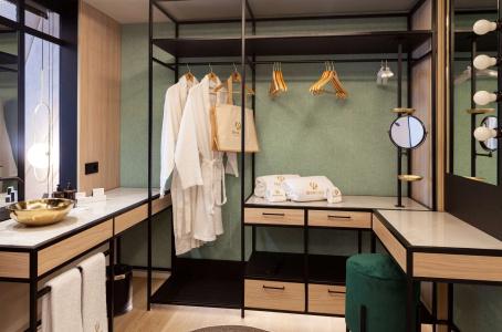 Nivia Born Boutique - 5