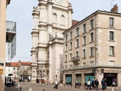 ibis budget Bourg en Bresse - 27