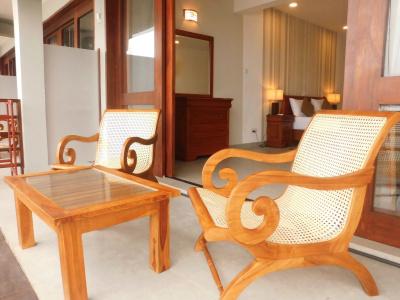 Paradise Beach Club - 1